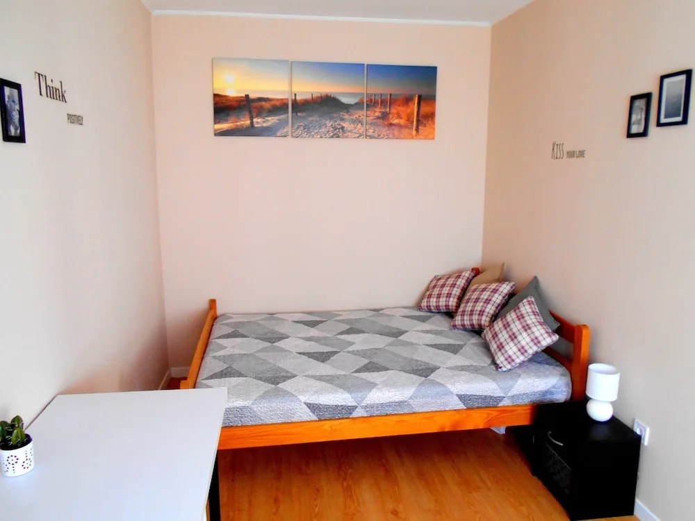 Arade room