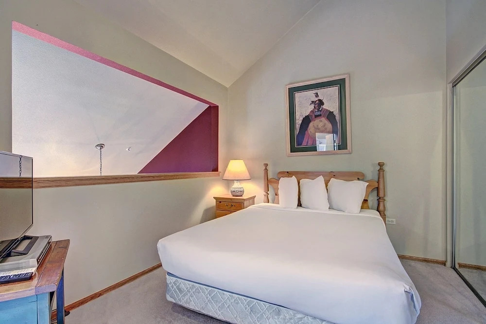 Winter Escape+loft Perfect Blend Of Mountain + Town Sleeps 6 1 Bedroom Condo by RedAwning