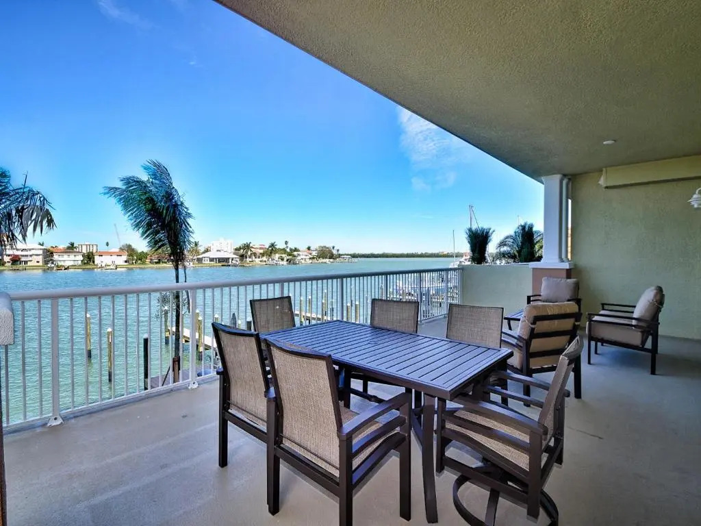 Sandpipers Cove 201 Sandpipers Cove Luxury 3 Bedroom 2 Bathroom 23132