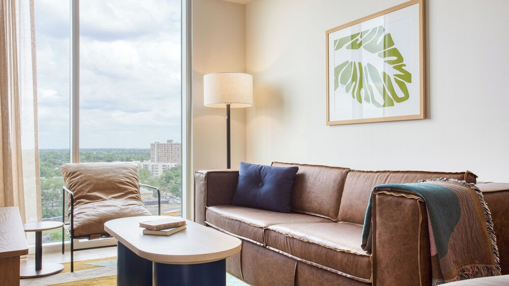 Sleeps 34! 11 Condos in New Austin High Rise w/ Rooftop Pool, Gym, Yoga Studio