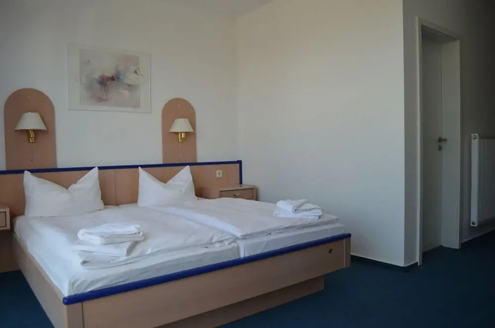 S.E.E. Hotel