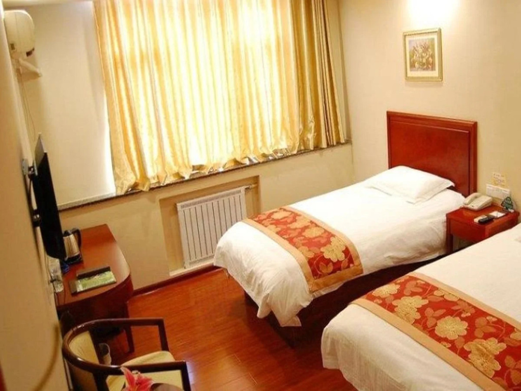 Greentree Inn Shandong Jinan Shanda Road Technology Markets Business Hotel