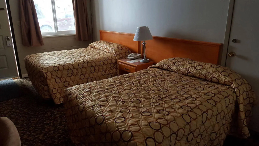 Aspen Motor Inn