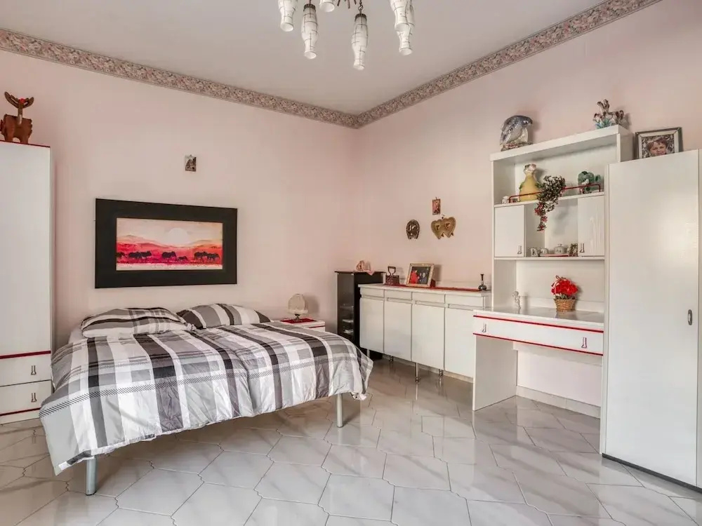 Posh Home in Santa Caterina Villarmosa near Nature Reserve