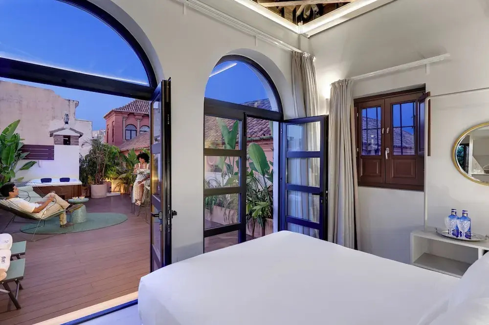 Coeo Fresca Roof Garden Signature Apartments
