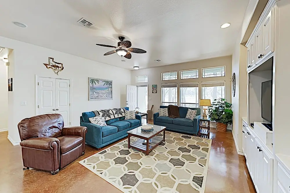 Festive Rockport W/ Large Yard, Near Beach 3 Bedroom Home