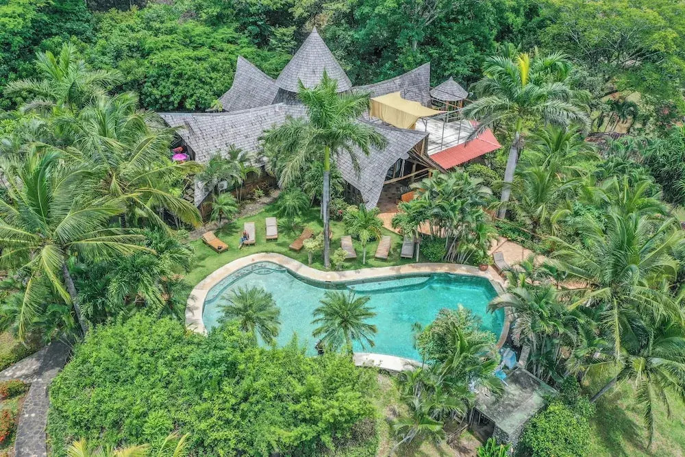 El Sabanero Eco Lodge