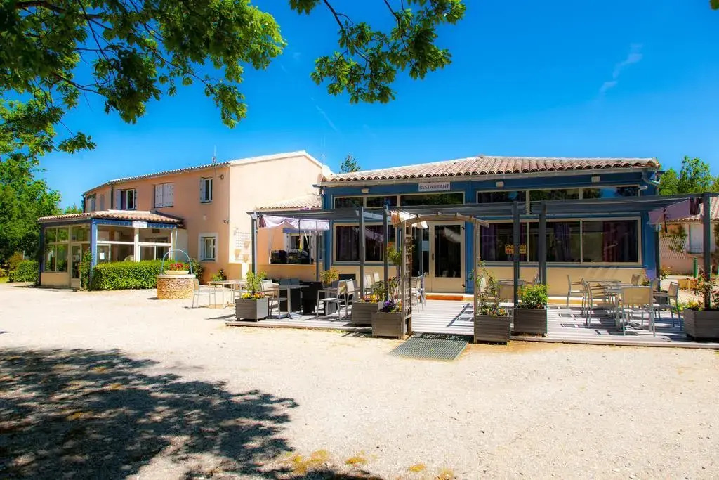 Hôtel Restaurant Les Lavandins
