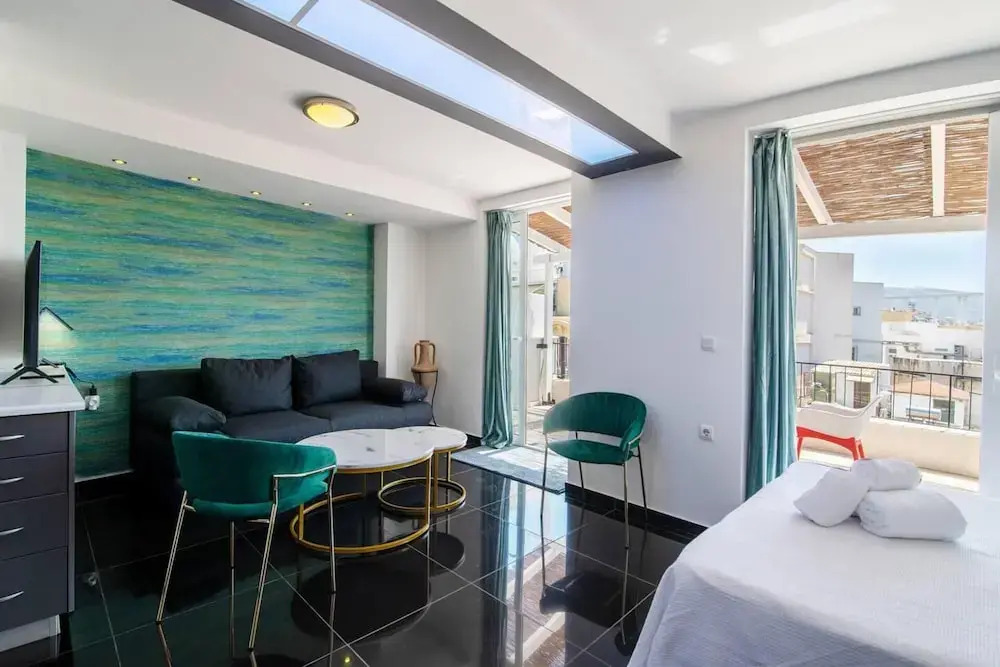 Beautiful View 8floor Loft Apartment in Athina