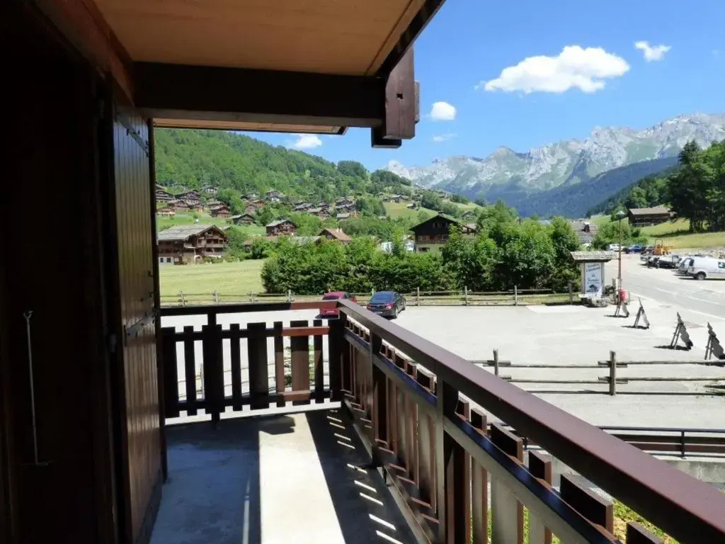 Appartement Le Grand-Bornand, 6 pièces, 10 personnes - FR-1-458-135