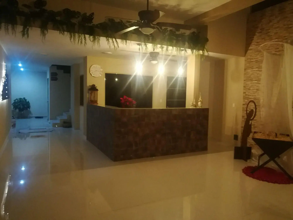 Hotel Virreyes