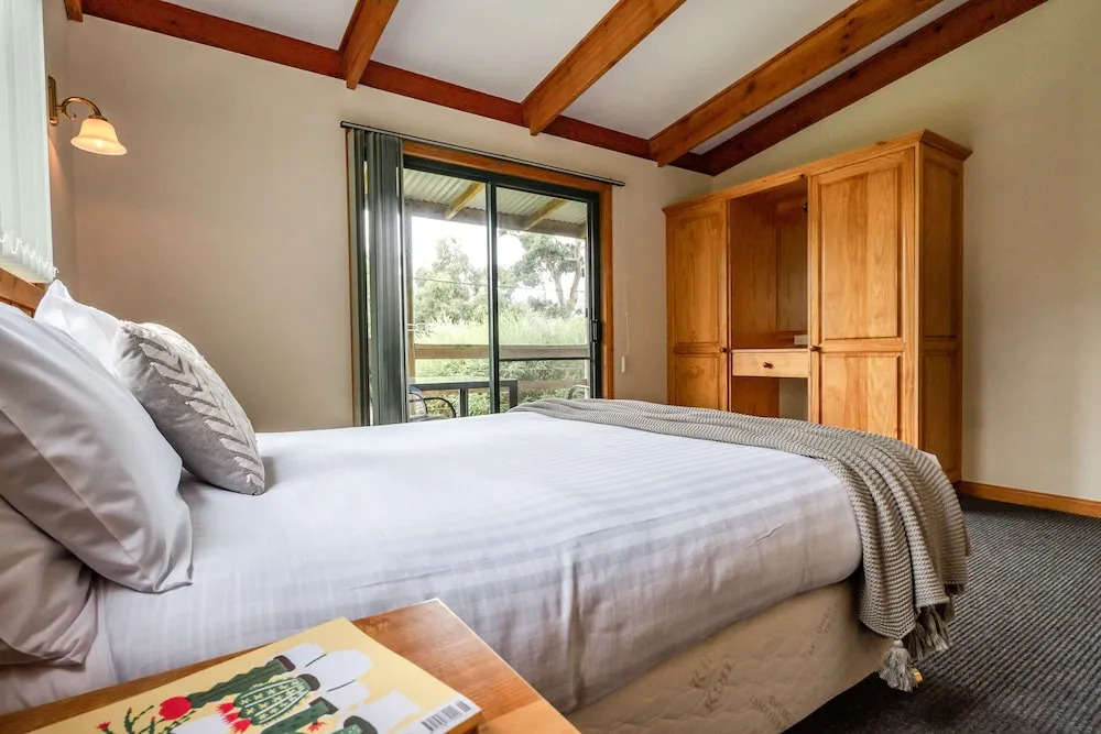 Freycinet Cottage 2 - Dolerite