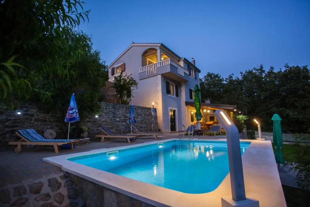 Villa Eagle