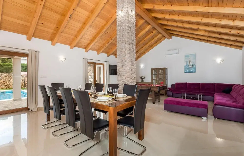 Amazing Home in Gostinjac With Wifi and 3 Bedrooms