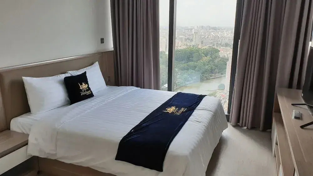 Stay In Vietnam Vinhomes Golden River