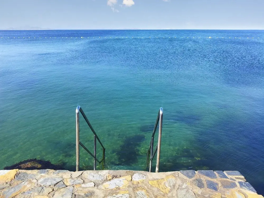 Azulamanga Spanish-style, 2-bedroom Flat Near the Beach on the Costa C