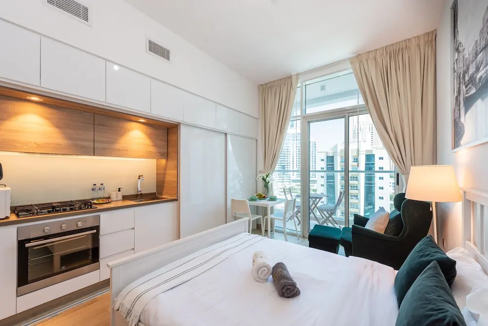 Marina view Spacious studio Newly decorated Dubai Apartments