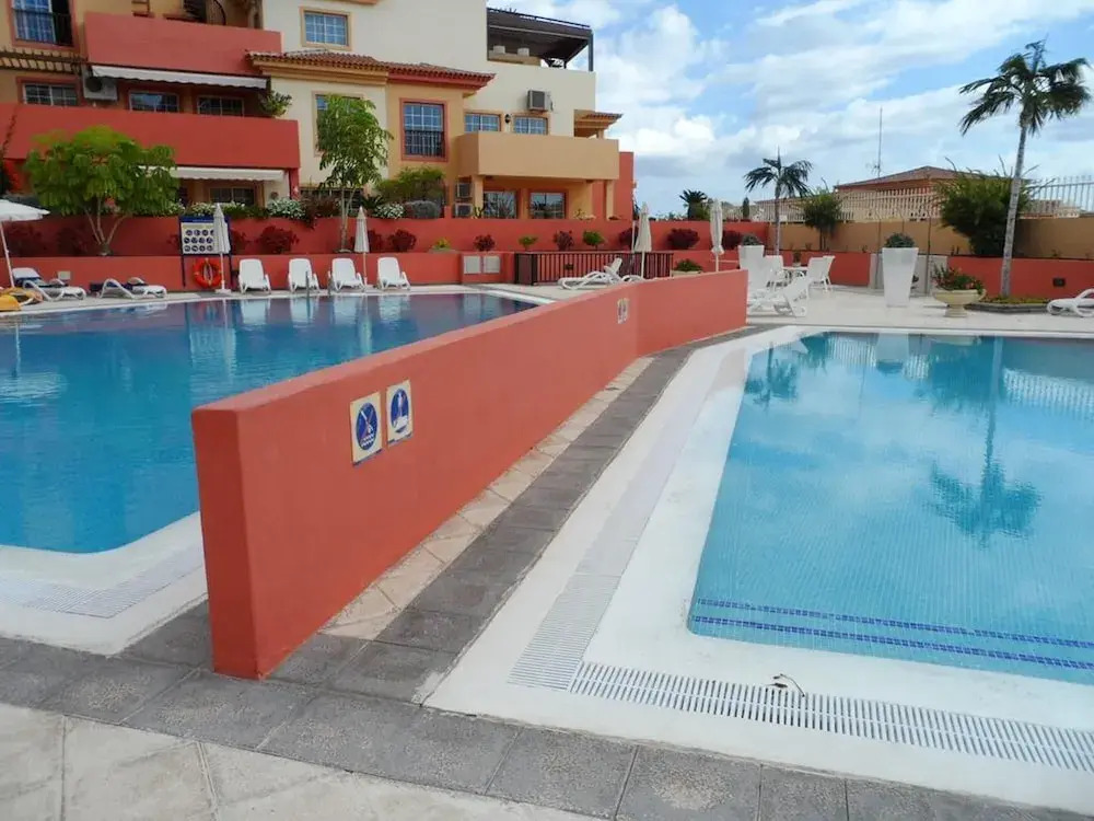 Apartment with 2 Bedrooms in Costa Adeje, with Wonderful Sea View, Pool Access, Furnished Terrace