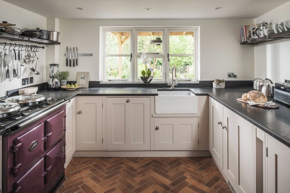 Lovely 3-bed House in West Malling, Kent