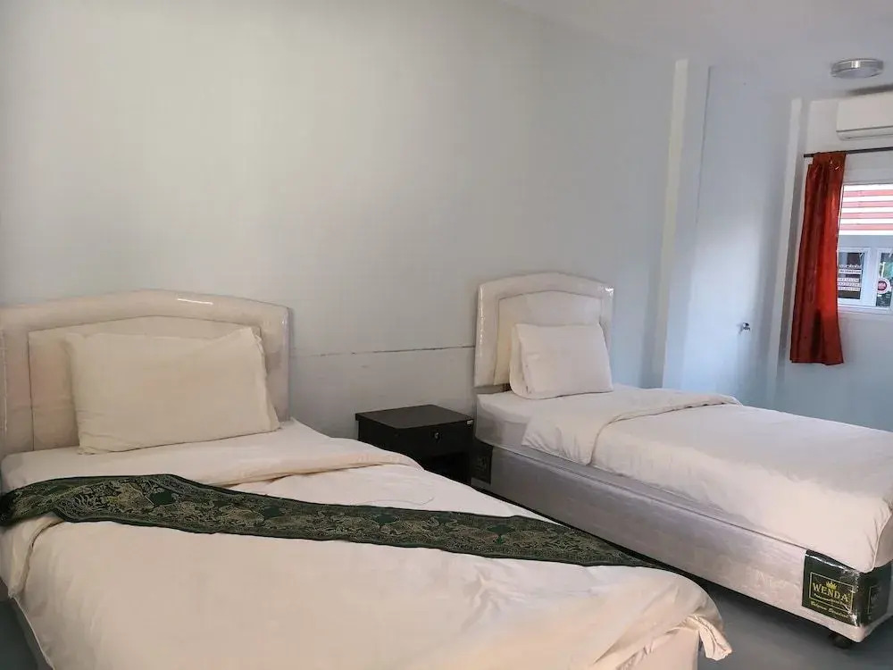 Rungrod Grand Hotel