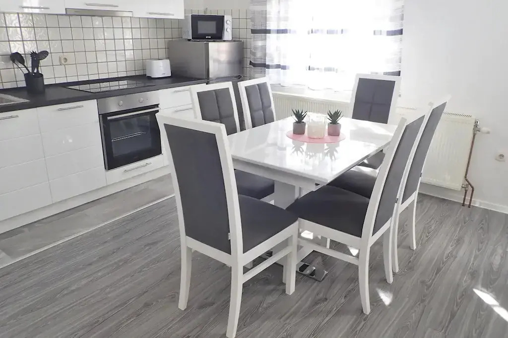 Apartment in Maslenica With Sea View