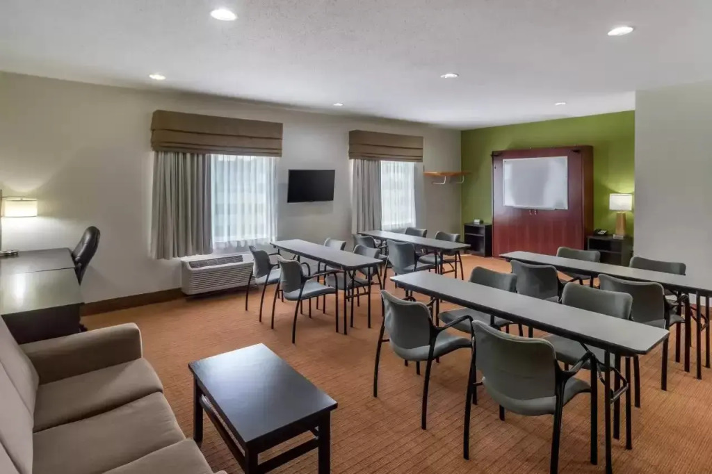 Sleep Inn & Suites Allendale