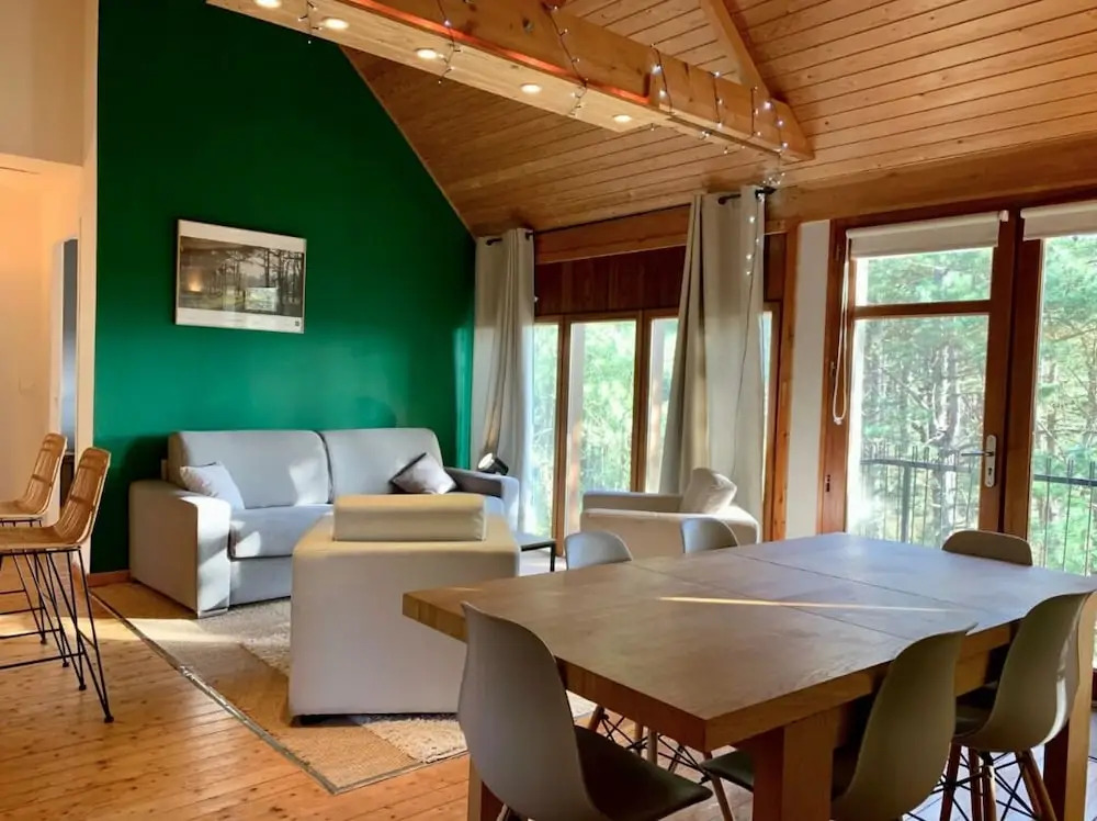 La villa dans les pins