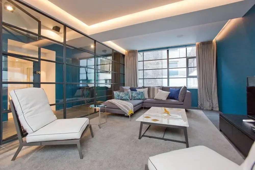 Luxury Royalty Mews