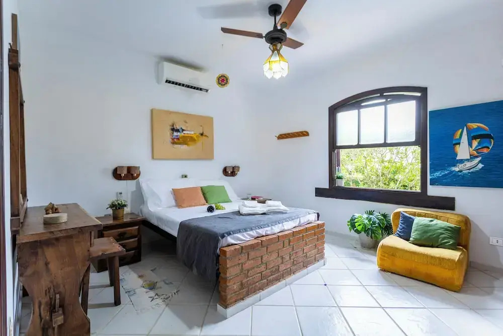 300m da praia com AC - Brazilian Corner