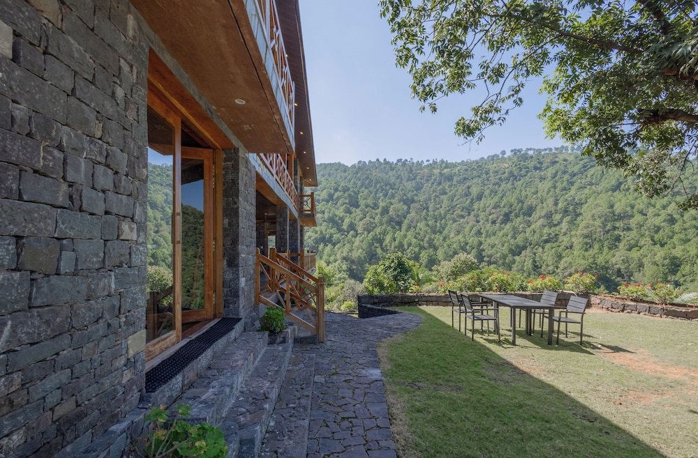 The Hideaway Cottage