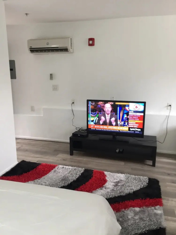 My Sunshine Hotel