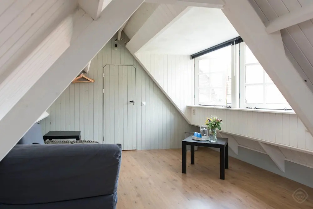 The Lazy Lodge