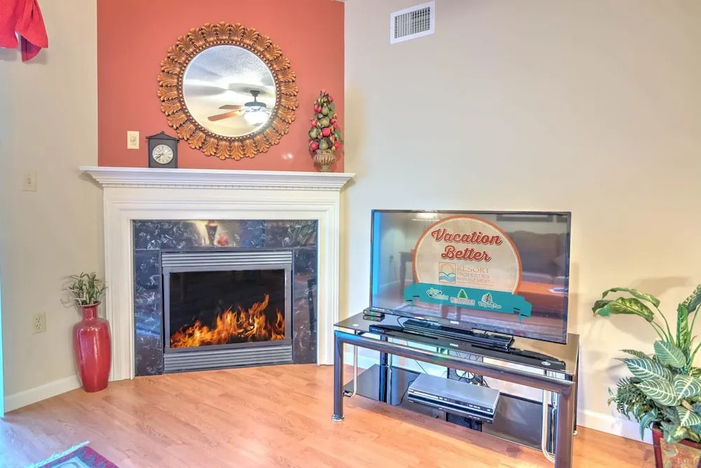 Cedar Lodge 102