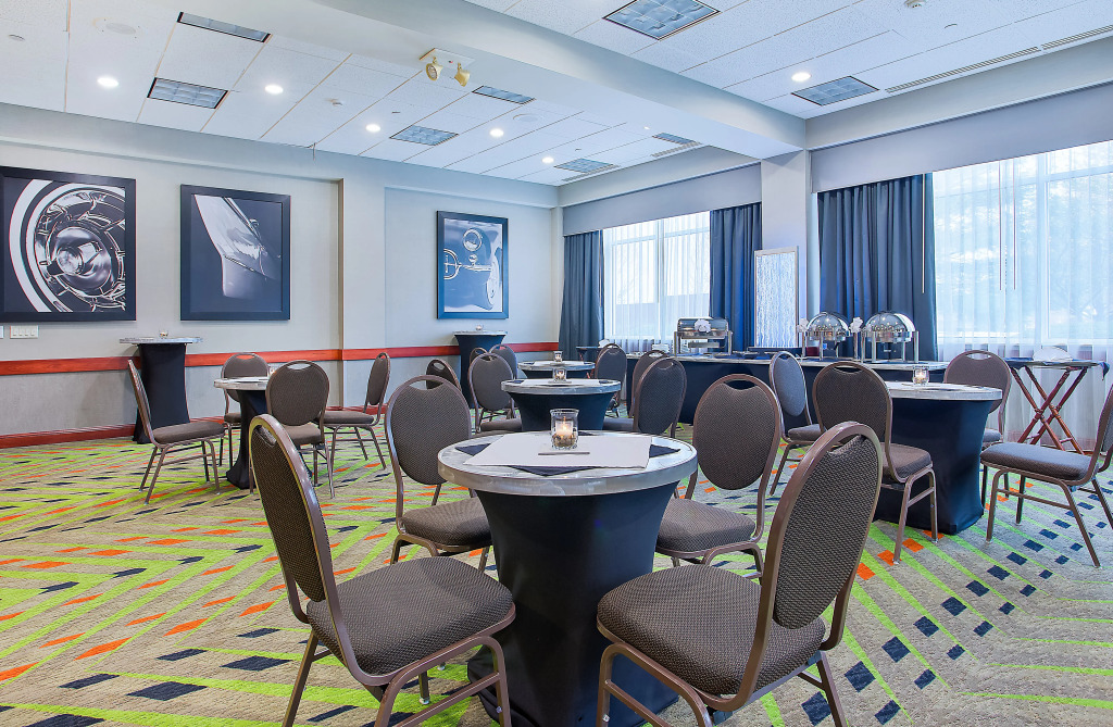 Holiday Inn University Plaza-Bowling Green by IHG