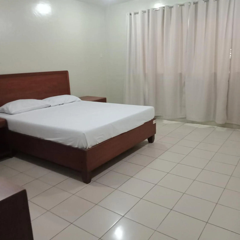 Joyce Apartelle San Juan
