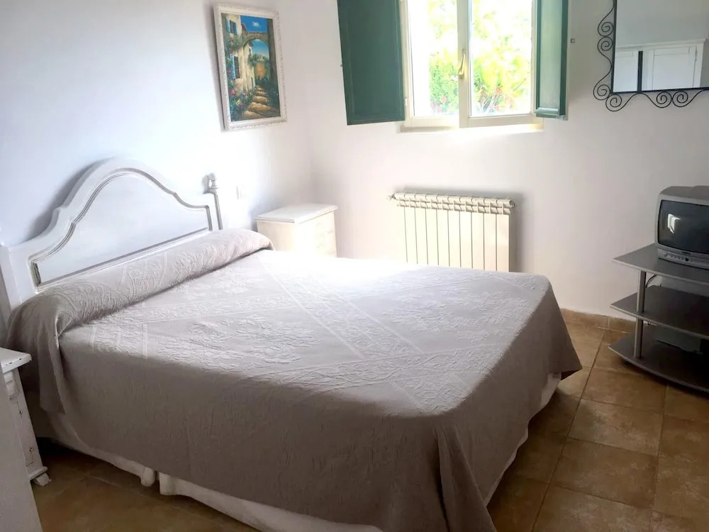 House With 3 Bedrooms in San Vicente de la Barquera, With Wonderful se
