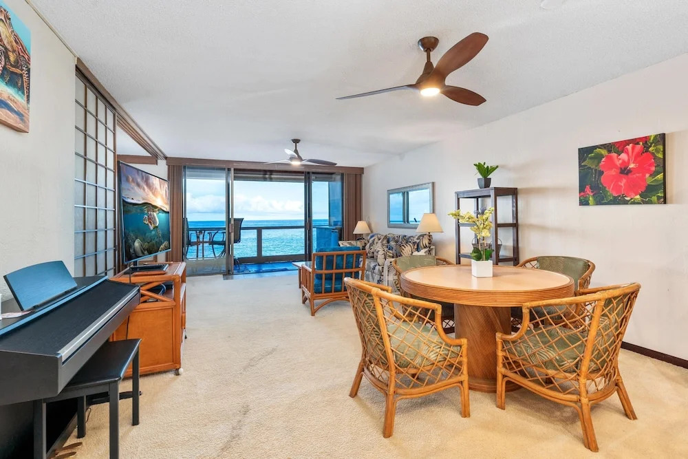 Big Island Keauhou Surf & Racquet 1204 2 Bedroom Condo