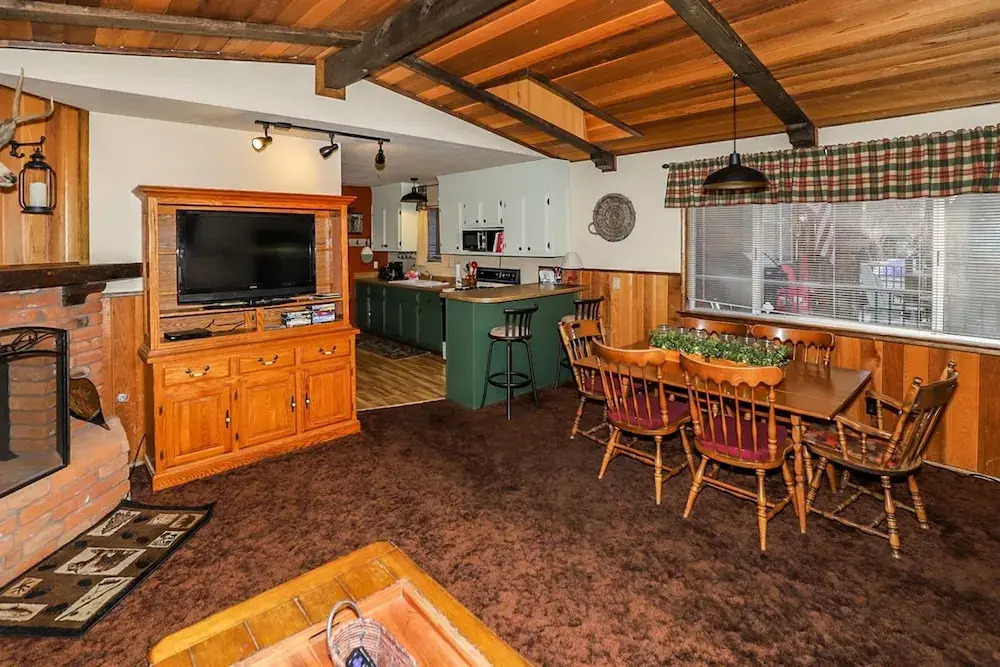 Moonridge Cottage-1817 by Big Bear Vacations