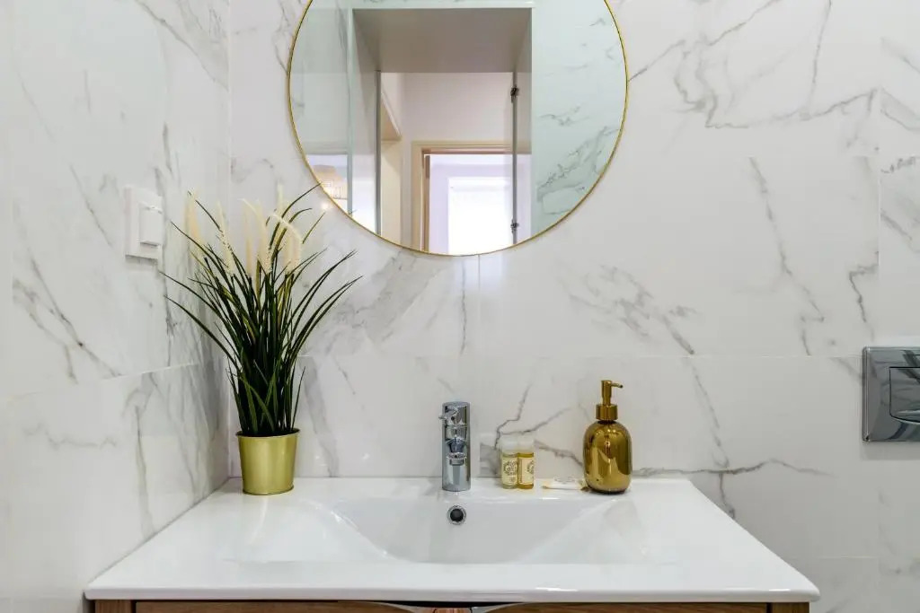 1bd Industrial-Styled Home in Lisbon by GuestReady