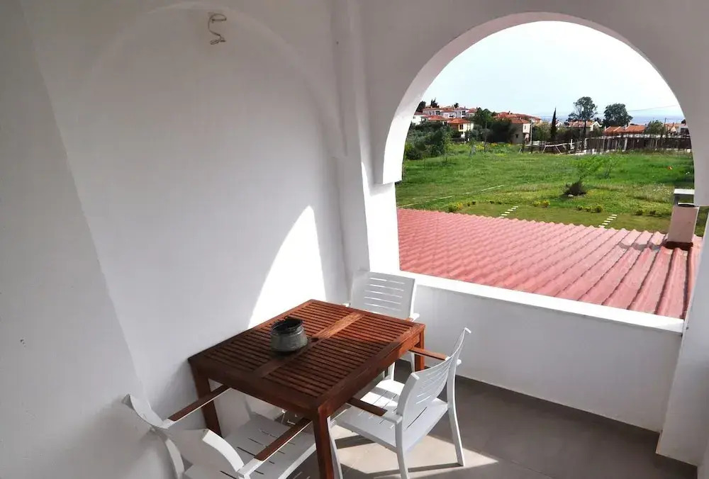 Zennova 61 Boutique Studio in Nikiti