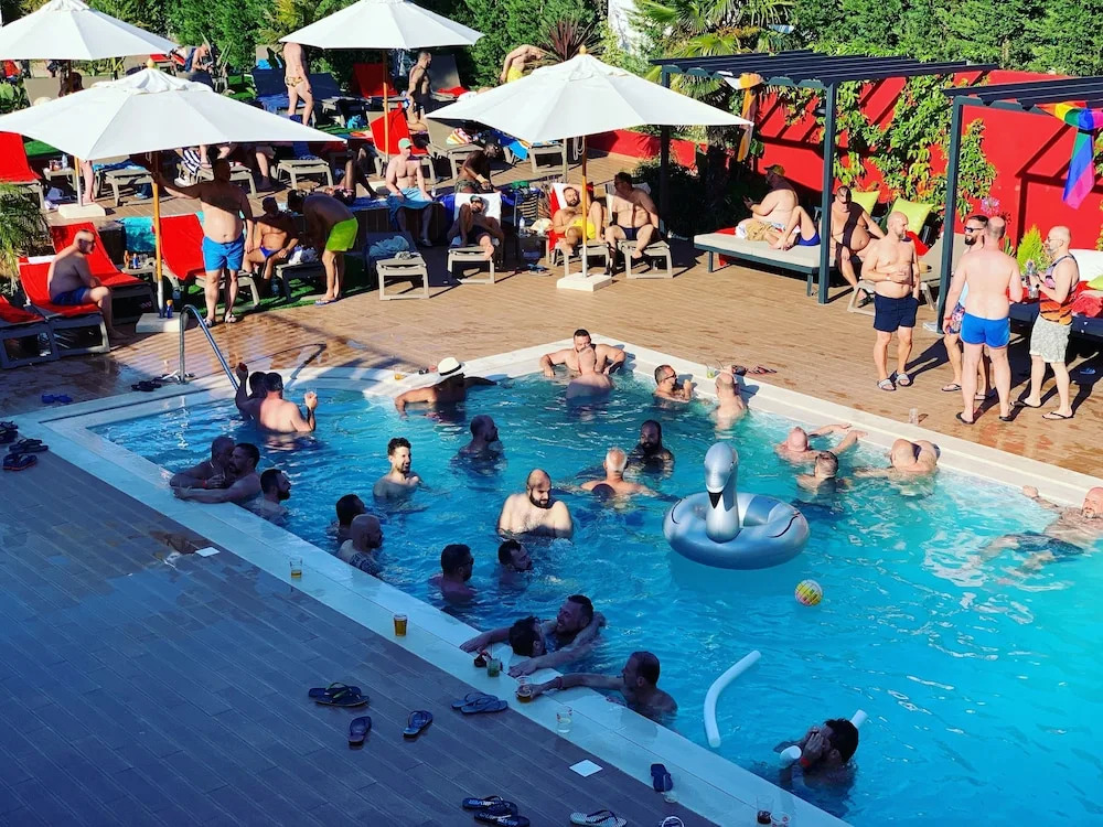 Villa 3 Caparica - Lisbon Gay Beach Resort