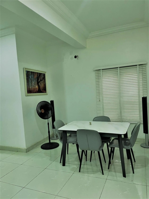 Entire serviced Two bedroom house Abuja - Six Stars apartment