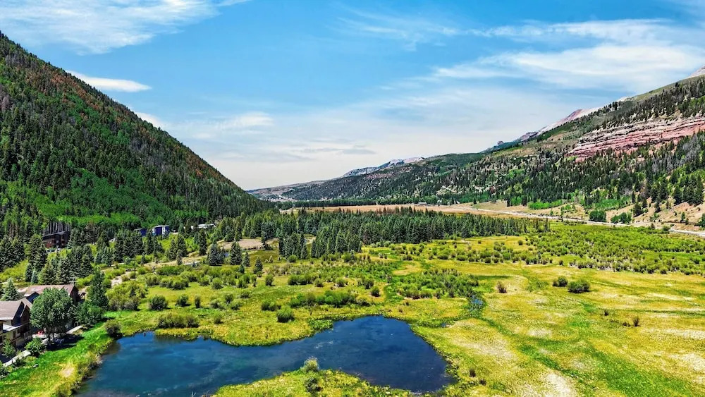 Telluride Lodge 311 by Avantstay Close to Slopes & Town!