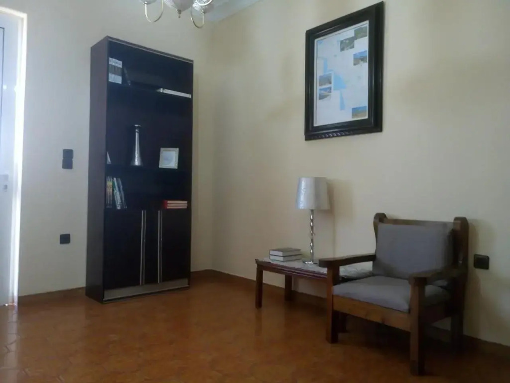 Nikol΄s house
