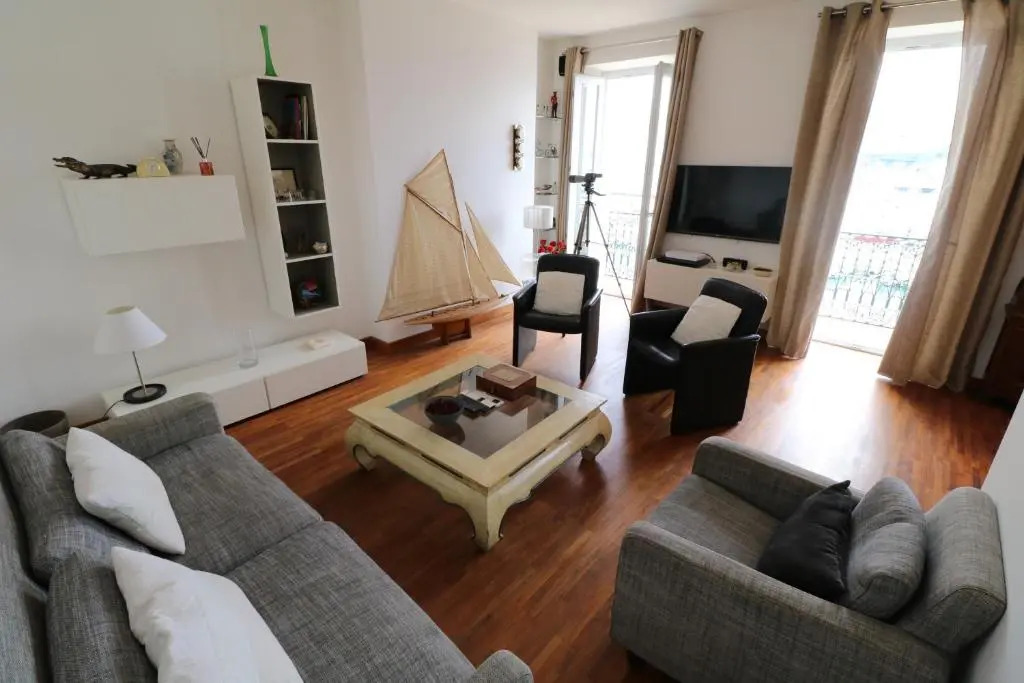 Luxury 1 bedroom Quai St Pierre 2 mins from the Palais & Croisette 269