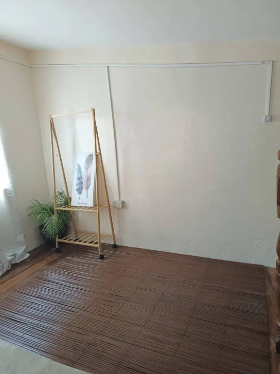 The Beach House Bucana Homestay
