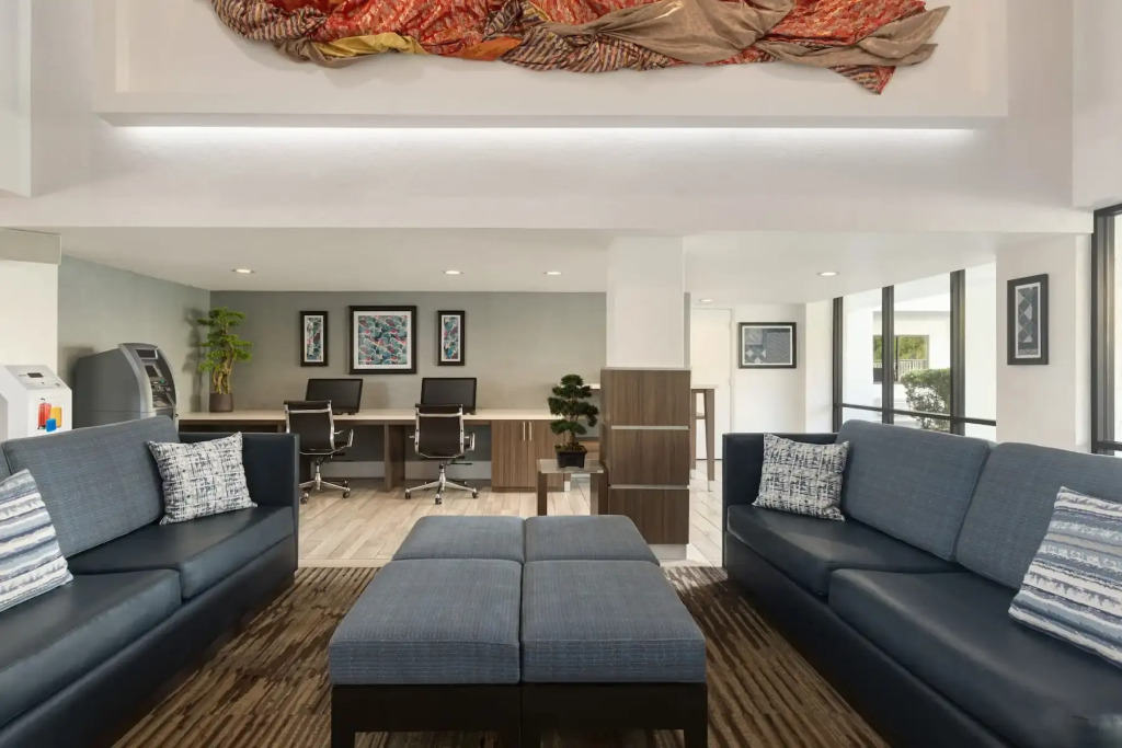 Best Western International Drive