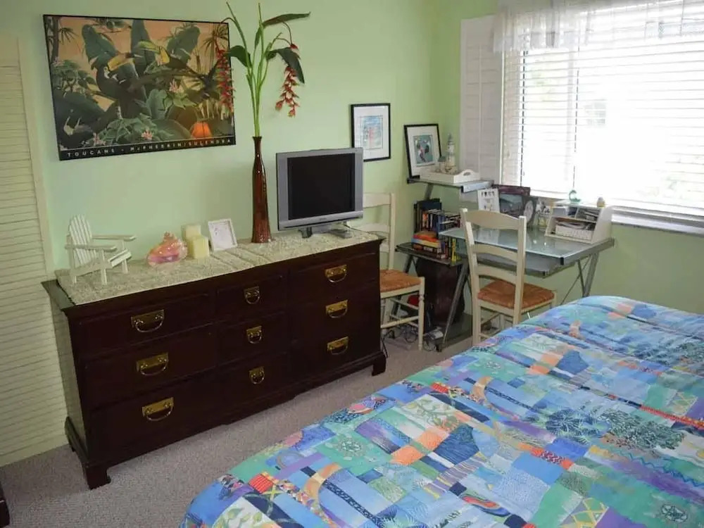 Palm Cay 4