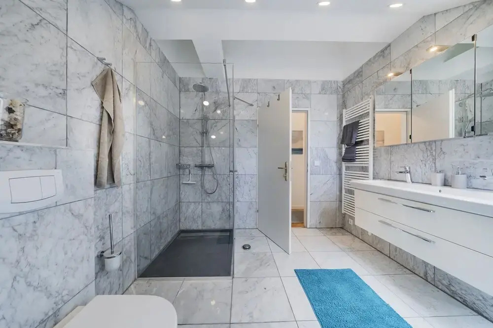 100sqm w terrace-Danube-AC - Netflix-3BR
