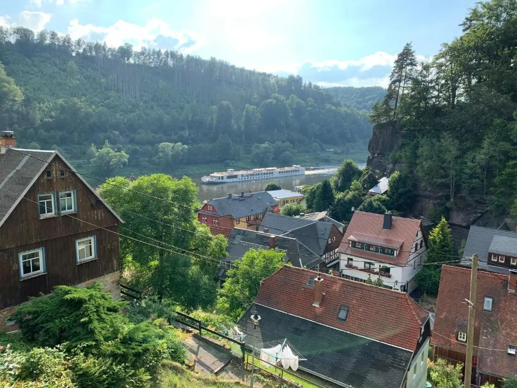 Haus Bergfriede